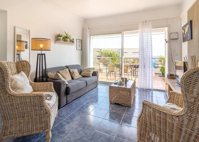 FENER DE BAIX 781 bonito apartamento en primera línea de mar