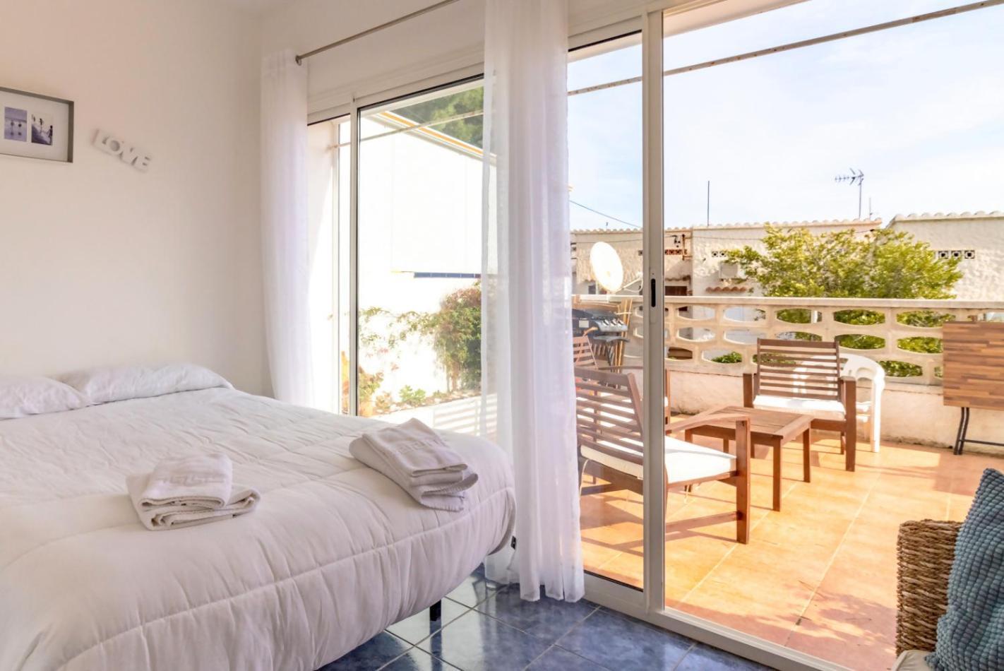 Fener De Baix 781 Con Terraza Gérone