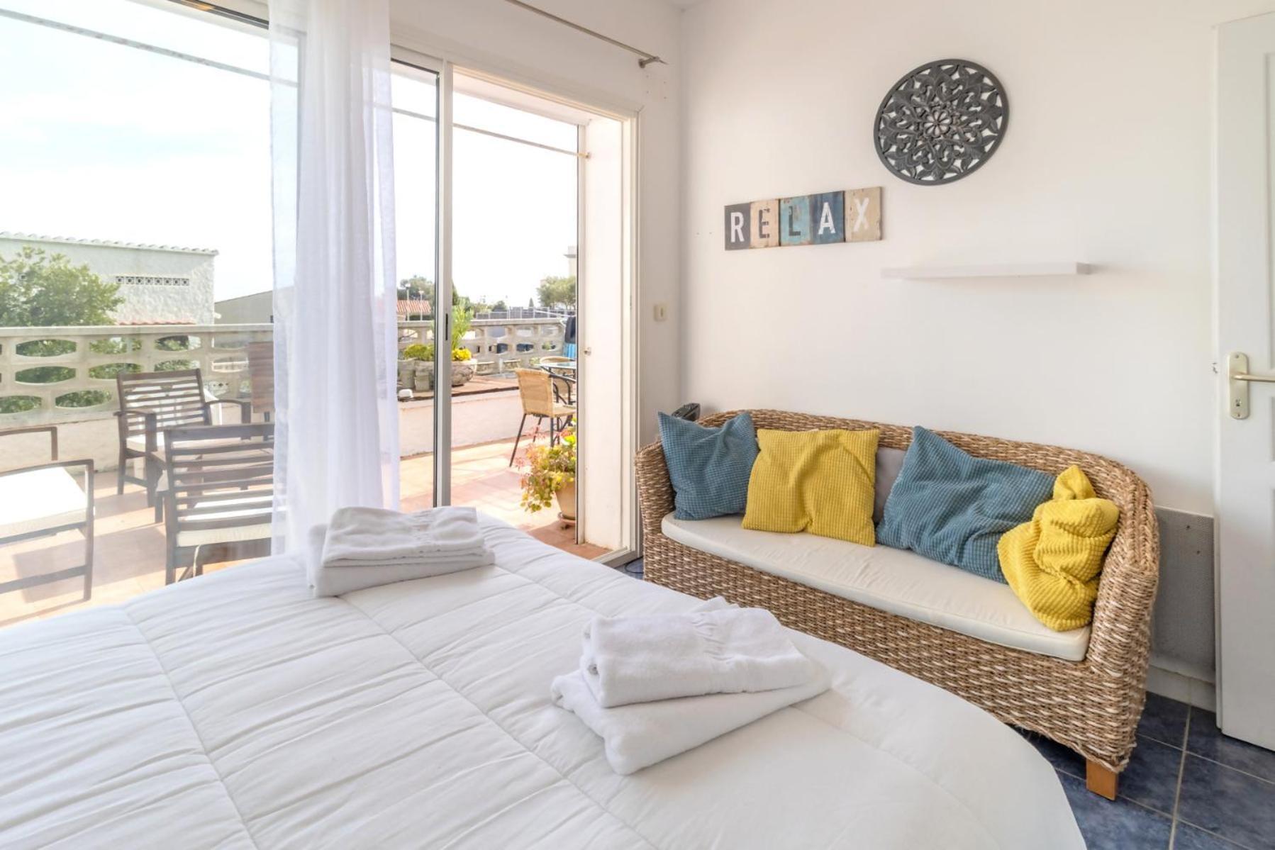 Fener De Baix 781 Con Terraza *